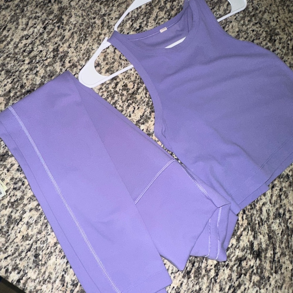 Lululemon Purple Tank Top and Leggings Workout Set